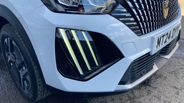 Peugeot 2008 1.2 PureTech 130 Allure 5dr Petrol Estate